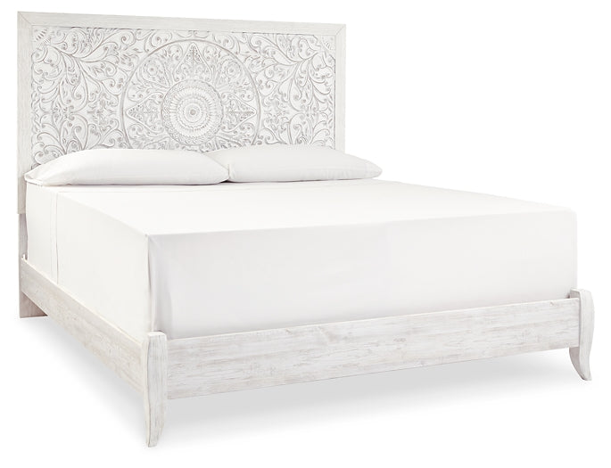 Paxberry Panel Bed
