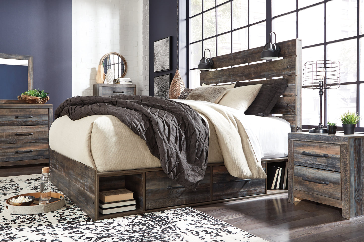 Drystan Panel Bed With 2 Storage Drawers With Mirrored Dresser