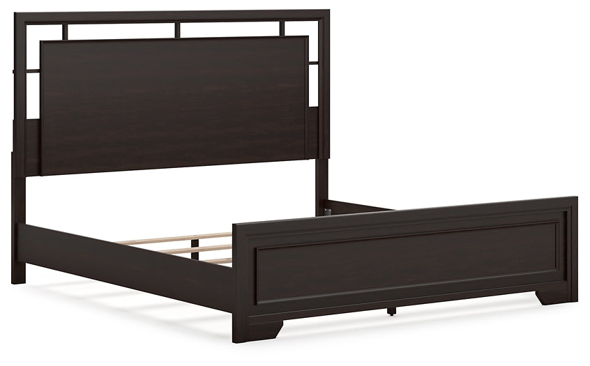 Covetown King Panel Bed with Mirrored Dresser and Chest