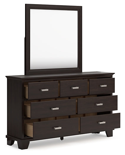 Covetown California King Panel Bed with Mirrored Dresser and Chest
